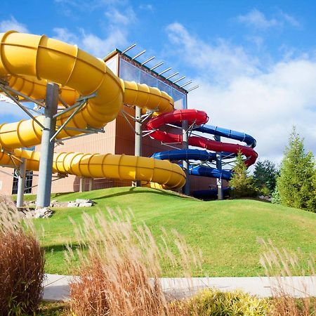 Split Rock Resort Lake Harmony Esterno foto