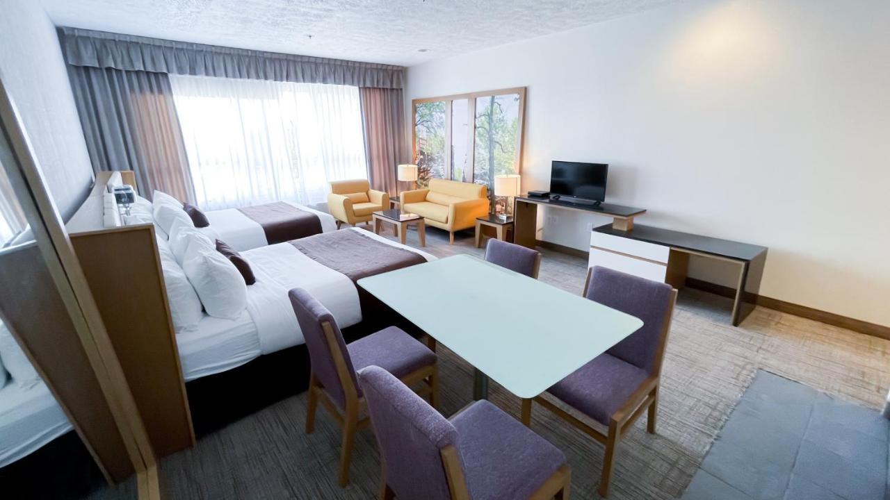 Split Rock Resort Lake Harmony Esterno foto