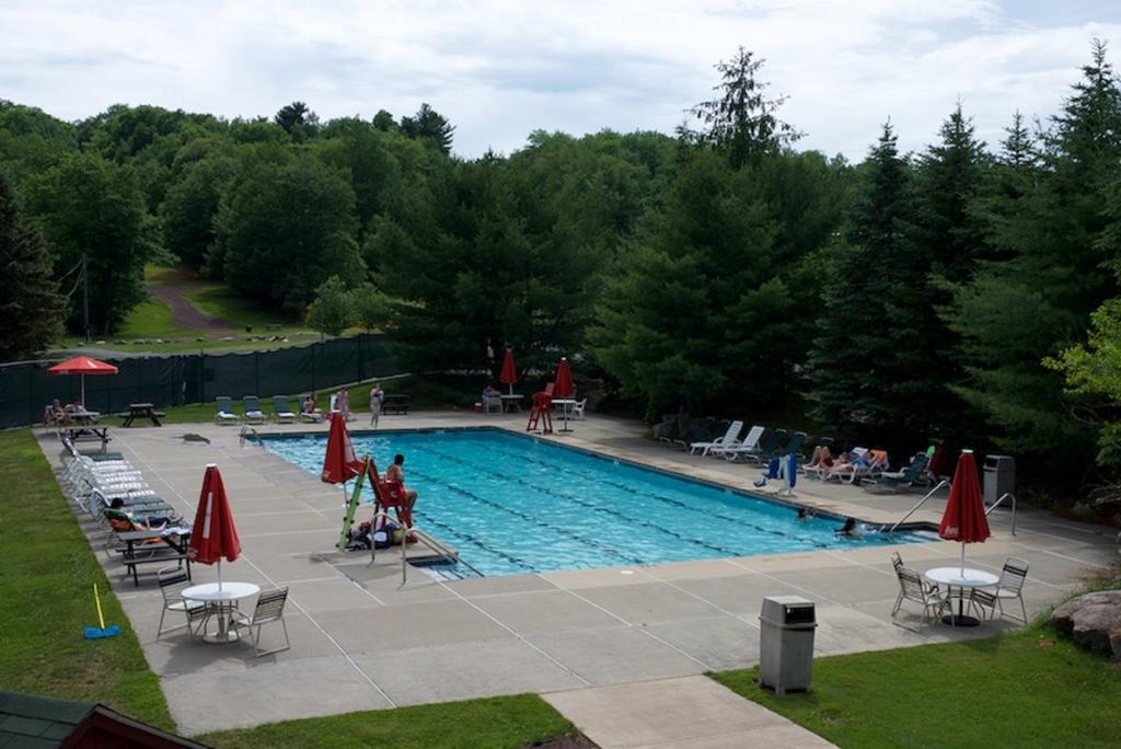 Split Rock Resort Lake Harmony Esterno foto